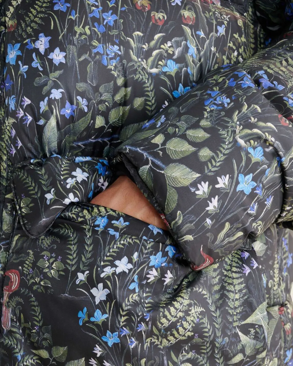 Roots Down Puffer Jacket